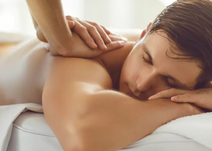 OILMASSAGEMAN バンコクタイマッサージ新橋虎ノ門内幸町bangkogthaimassagetokyoshimbashitoranomon