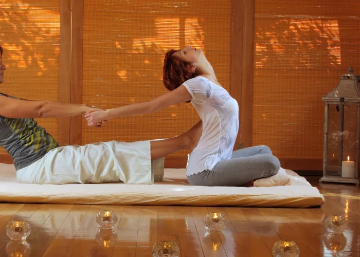 THAIMASSAGE TWO WOMEN バンコクタイマッサージ新橋虎ノ門内幸町bangkogthaimassagetokyoshimbashitoranomon